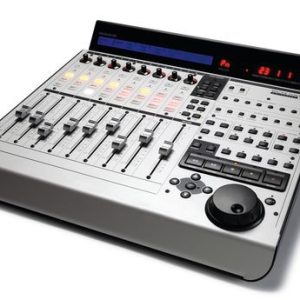 کنترلر نرم افزار مکی mackie