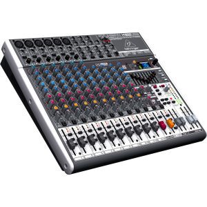 میکسر Behringer Xenyx X1832USB