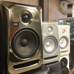 اسپیکر مانیتور Rokit 5 G3 Black Gold