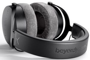 هدفون مانیتورینگ Beyerdynamic DT 700 Pro X