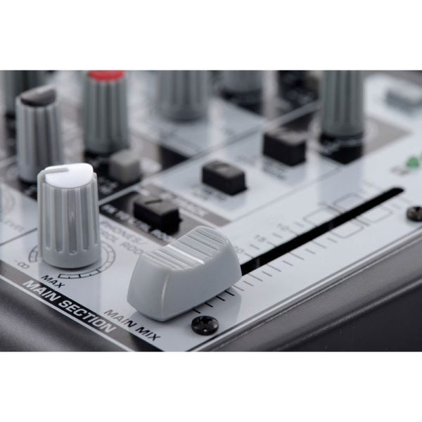 میکسر Behringer Xenyx 1202