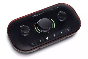 پکیج استودیویی Focusrite Vocaster Two Studio
