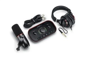پکیج استودیویی Focusrite Vocaster Two Studio